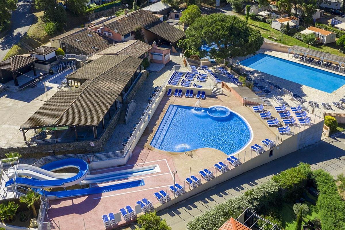 Bungalow Luxe 3 Chambres Surplombant Le Golf De St Tropez Gassin Zewnętrze zdjęcie